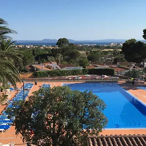 San Carlos 4*, Roses Spain