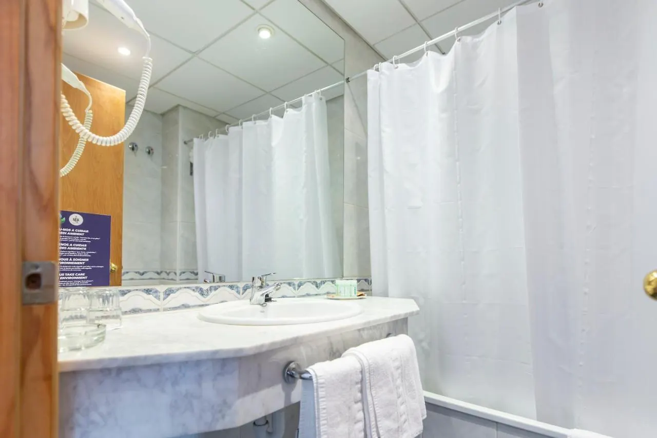 Hotel Ramblamar Roses 3*,
